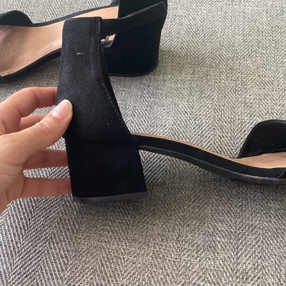 Rampage Black Suede Kitten Heels - Picture 6 of 7